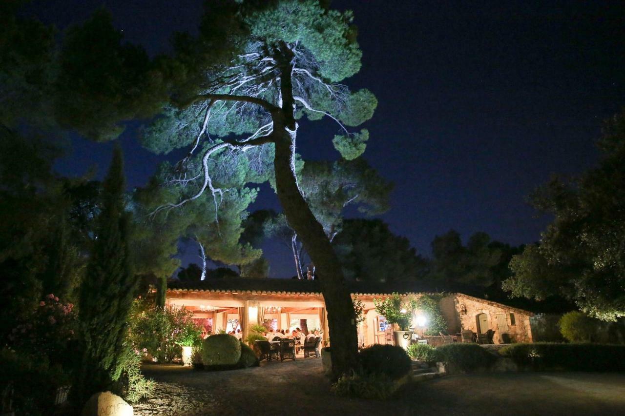 Hotel Le Mas De La Rose - Teritoria Orgon Zewnętrze zdjęcie